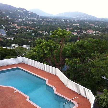 Hill Top Kingston Jamaica Екстериор снимка